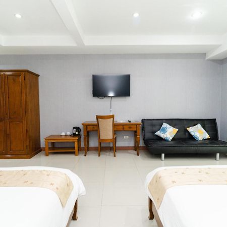 Baan Suan Khun Ta And Golf Resort Ubon Ratchathani Esterno foto