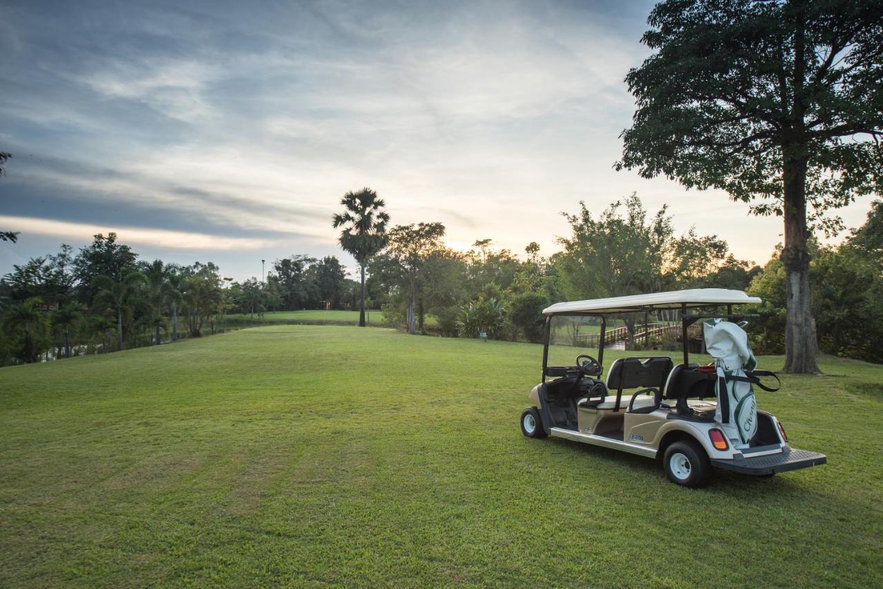 Baan Suan Khun Ta And Golf Resort Ubon Ratchathani Esterno foto